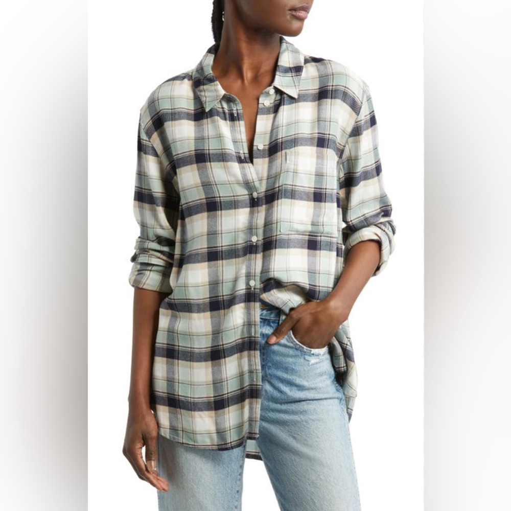 Treasure & Bond- Boyfriend Plaid Shirt size L